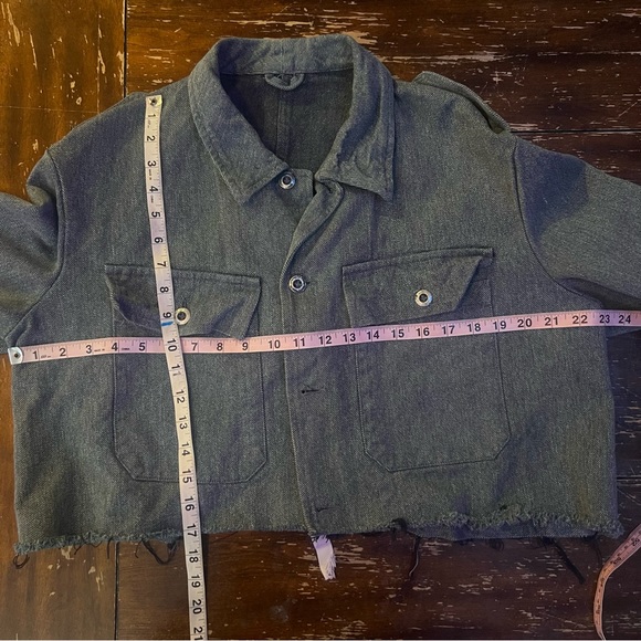 Up cycled selvedge denim cropped jacket - Picture 15 of 15